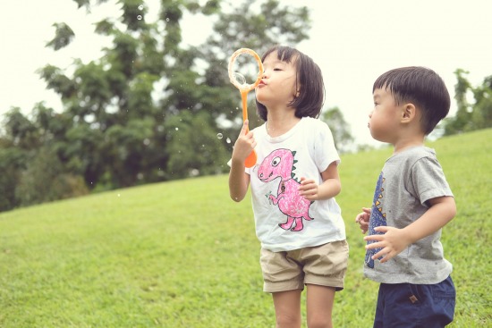 Digital Family Package | children_outdoor_01.jpg