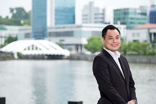 On-Location Portraits | Outdoor-Corporate-Portrait-01.jpg
