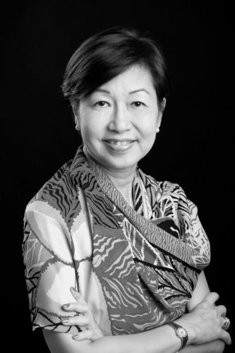 headshots-singapore-in-black-and-white-02